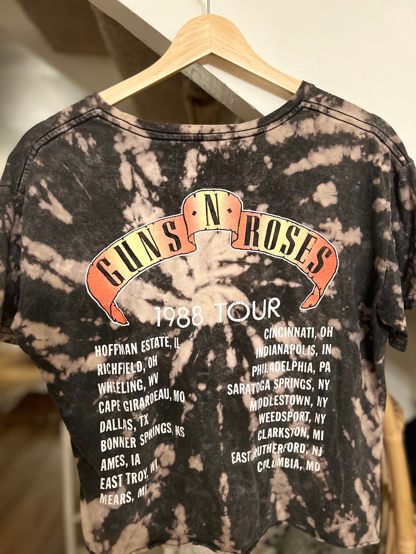 Guns N` Roses Crop Top